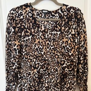 Talbots Merino Wool Animal Print Sweater Medium Petite